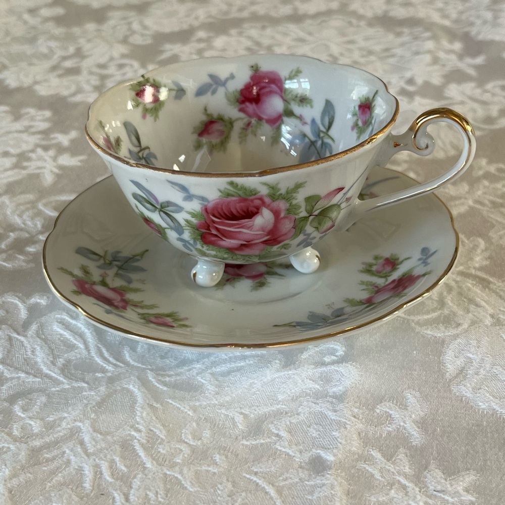 Vintage teacup.  Lefton china hand painted footed teacup and saucer.